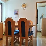 Riverside Village Appartement *